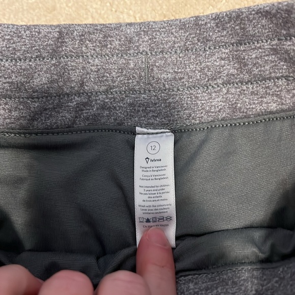 EUC LULULEMON/IVIVVA PANTS - Picture 3 of 5